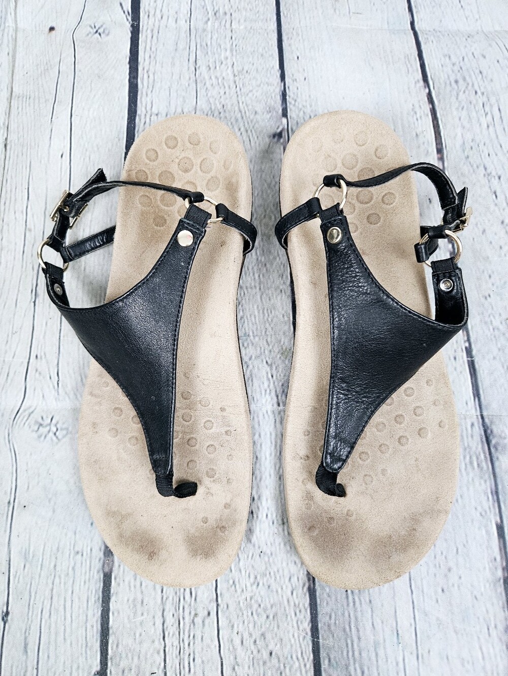 VIONIC | Kirra strappy flat thong sandals